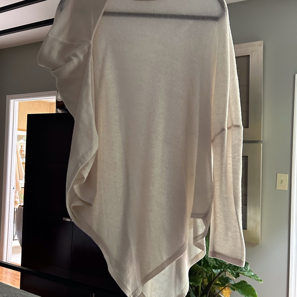 Light Weight Comfy Sweater